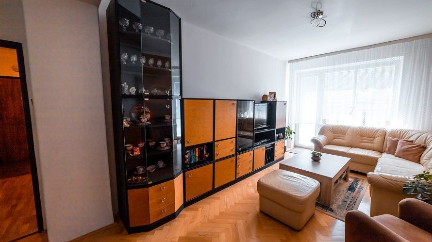 Pekný 3-izbový byt s balkónom na Tokajíckej ulici vedľa Štrkovca