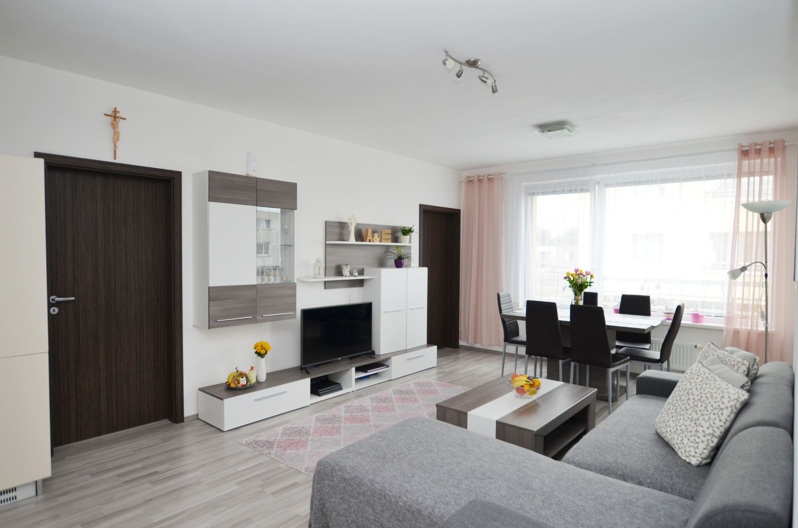 4-izbový byt-Predaj-Rovinka-165000.00 €