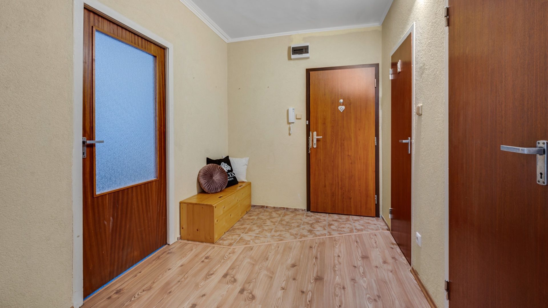 DELTA | 3 izbový slnečný byt s garážou, Bratislava - Vrakuňa
