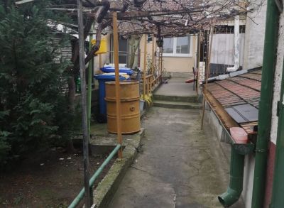 Areté real, Predaj príjemného 3-izbového rodinného domu s rozľahlým pozemkom v obci Šenkvice