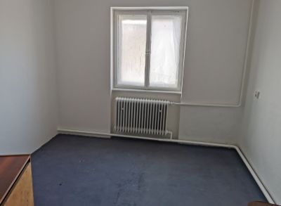 3036 Na predaj starší RD v Andovciach