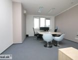 Reprezentatívny kancelársky priestor 175 m2 + terasa 30 m2 + parkovacie miesto v cene