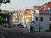 Prenájom - 2 izb. byt na Zámockej ul. Staré Mesto, 2/4 posch. gar. státie