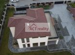 ACT REALITY: EXKLUZÍVNE: Luxusný rodinný dom Malinová, okres Prievidza, 1324 m2, 6 izieb, 7 kúpeľní - dvojgeneračný