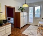 Ihneď k dispozícii: zariadený 2 izbový byt s balkónom, 42 m2, Trenčín, Východná ul./ Juh