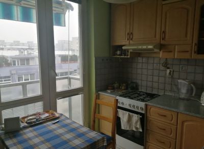 Čiastočne zrekonštruovaný 2-izbový byt s loggiou a balkónom v perfektnej lokalite