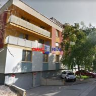 Garážové státie Betliarska