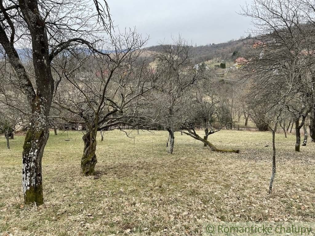 Pozemok pre dve chatky pri Jablonove nad Turňou