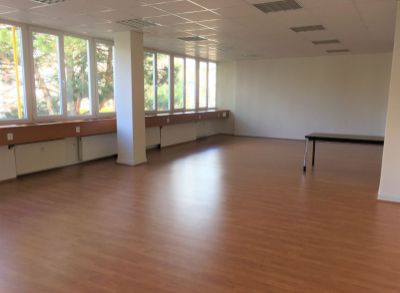 Kancelársky priestor na Zvolenskej ceste 75m2
