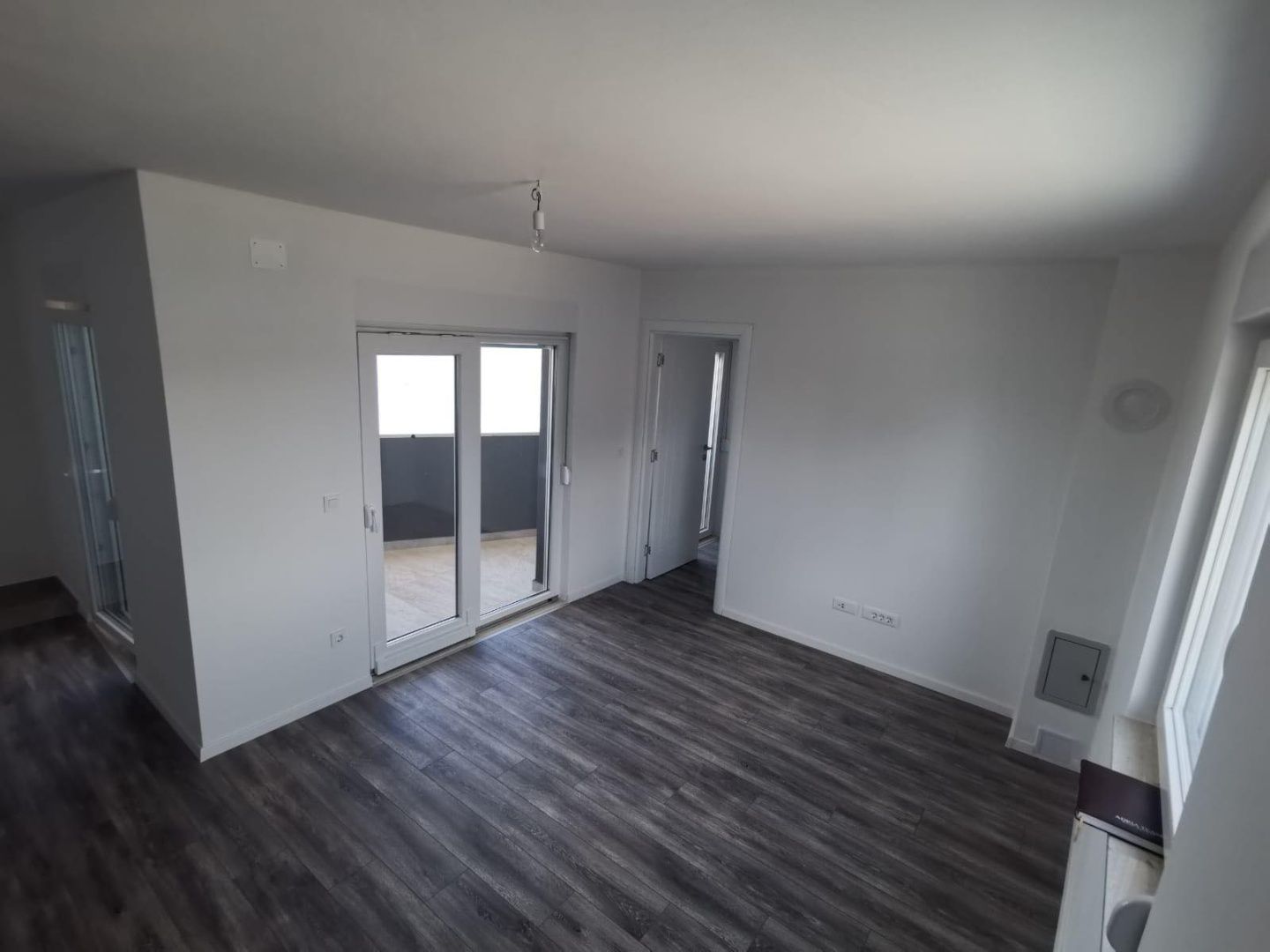 Ponúkame na predaj byty v novej výstavbe - prvý rad od mora, Vir.