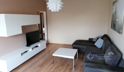 !PRENAJATÉ! Priestranný a moderne zariadený 2 - izb. byt (dobrá cena)