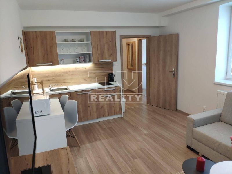 EXKLUZÍVNE v TUREALITY ponúkam 2 IZB. APARTMÁN  /35m2/  - LIPTOVSKÝ JÁN