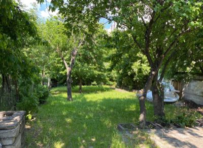 ARETÉ REAL - PREDJ 1041 m2 STAVEBNÉHO POZEMKU SO STARŠÍM RODINNÝM DOMOM, PEZINOK, CAJLANSKÁ