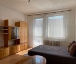 1 izbový byt s kuchynským kútom, 24 m2 + lodžia, internet/TV, Trenčín, Staničná ul. / Zámostie