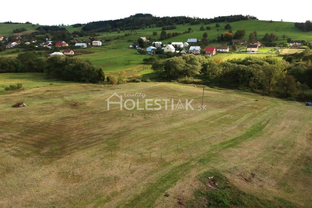 Odporúčané - Predaj pekných stavebných pozemkov v obci Skalité vrátane inž. sietí