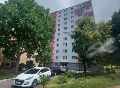 Na predaj 3 izbový byt v Prievidzi sídlisko Žabník