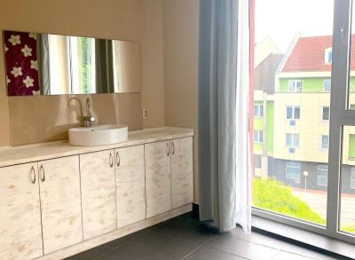 PRENÁJOM KOMERČNÉHO PRIESTORU S RECEPCIOU A TERASOU 160M2