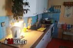 Realitná kancelária SA REALITY ponúka na predaj veľký 2 izbový byt s balkónom v centre mesta Levice