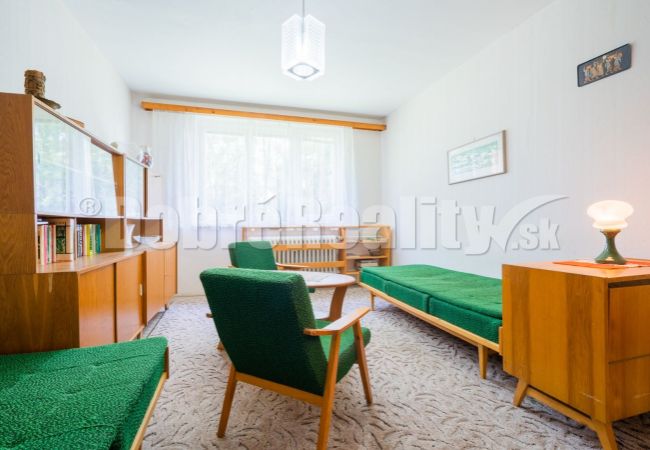 PREDANÉ: 1i byt na sídlisku Tarča, 37 m2, Spišská Nová Ves