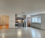 Na prenájom: 4 izbový byt, 120 m2, klimatizácia, parkovacie státie, Električná ul., Trenčín / širšie centrum