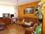 Banská Bystrica, Sásova – 3-izbový byt s balkónom a krbom, 70 m2 – predaj