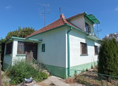 Ponúkame na predaj výnimočný rodinný dom v Zemianskej Olči