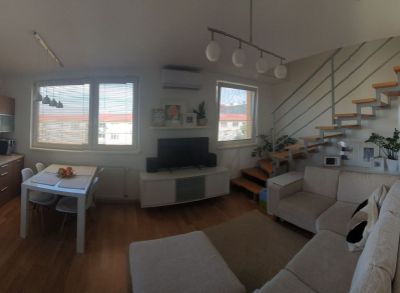 Areté real – Predaj nádherného 3izbového mezonetového bytu v Senci.