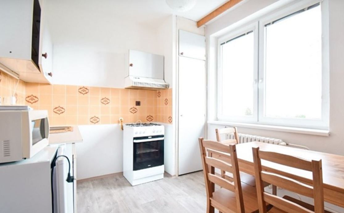 NA PREDAJ ŠTARTOVACÍ 1-IZB.BYT, VRAKUŇA, 89990 EUR