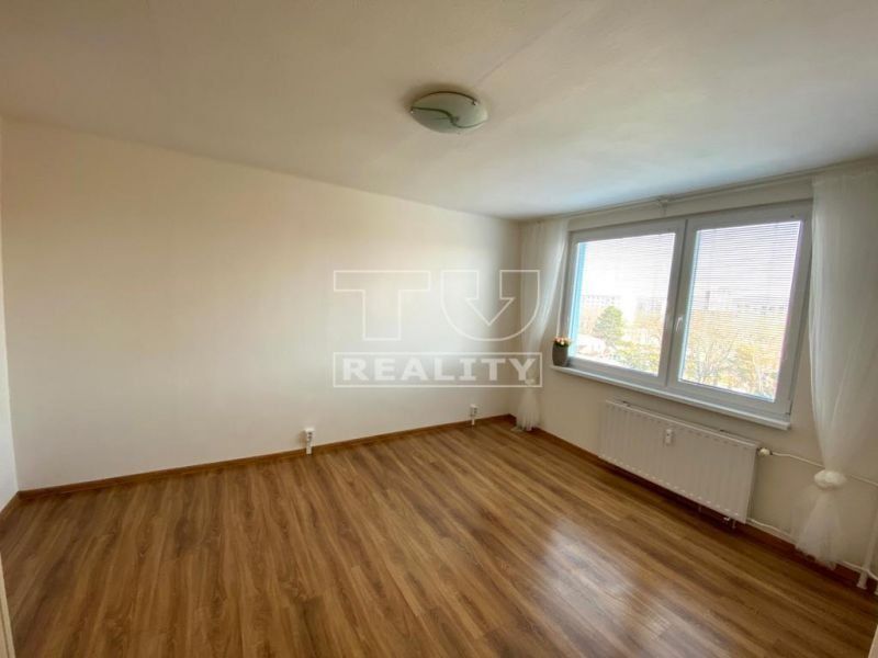 Na Prenájom 1-izbový byt v Topoľčanoch, 35m2