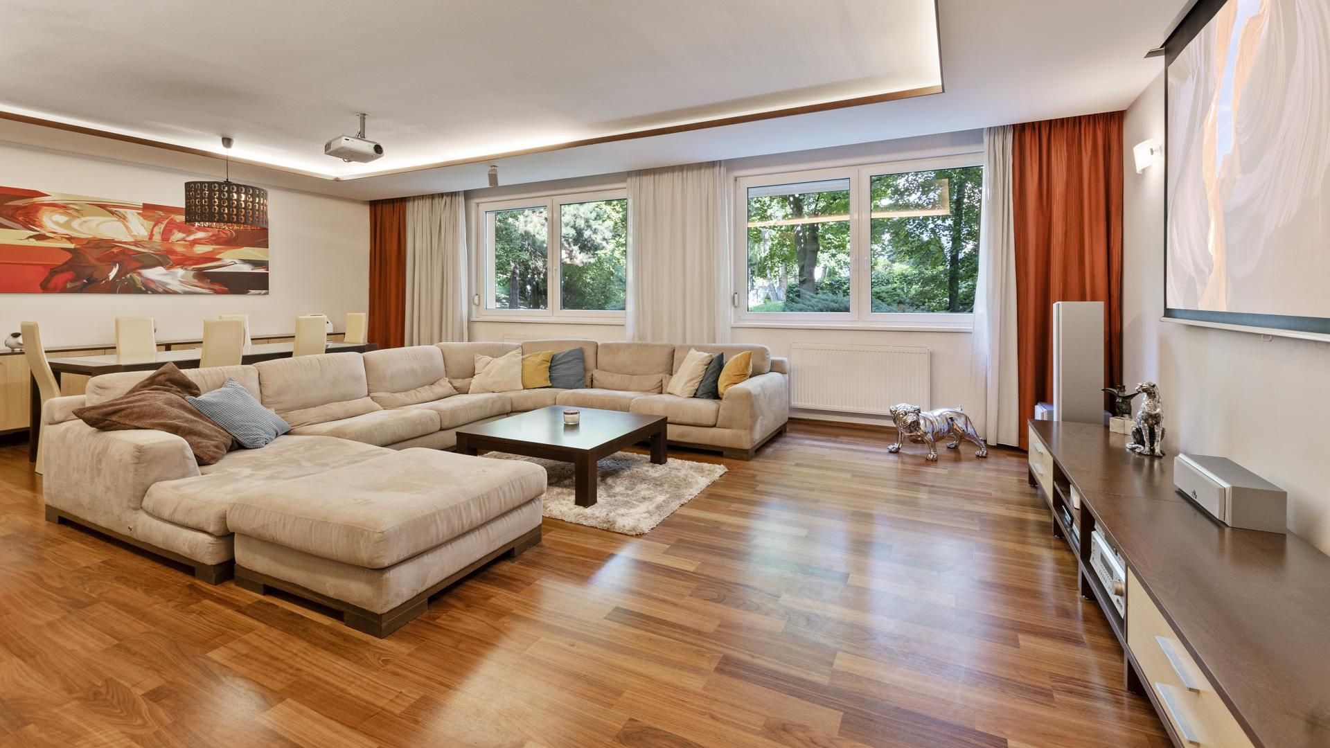 Predaj Iný Iný-Predaj-Bratislava - mestská časť Dúbravka-395000.00 €