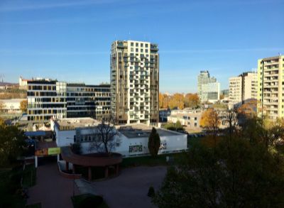 Ponúkame Vám na predaj 3 izbový byt Bratislava-Petržalka, Lenardova ul.