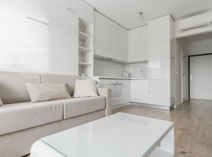 FIALOVÁ, 1-i byt, 39 m2 – NOVOSTAVBA, dizajnový klenot, nadštandardne zariadený, LOGGIA, parking