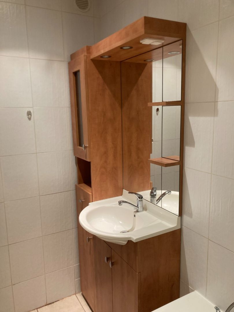 Ponúkame Vám na prenájom 2izb byt v centre Nových Zámkov