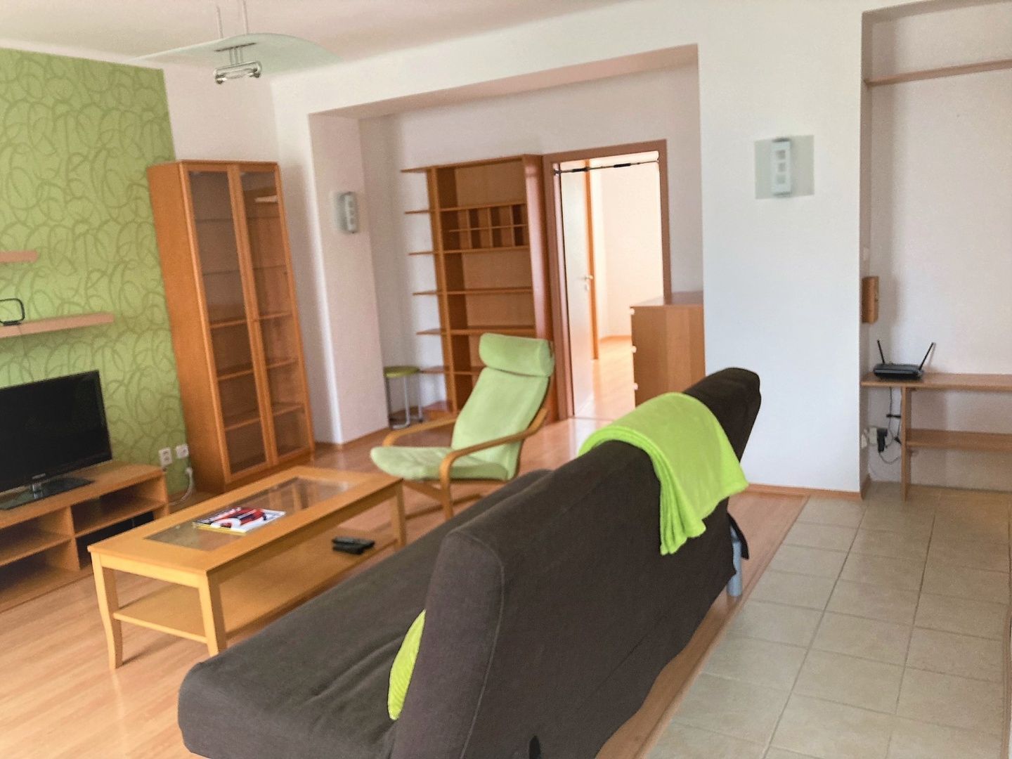 Prenájom Iný Iný-Prenájom-Bratislava - mestská časť Ružinov-560.00 €