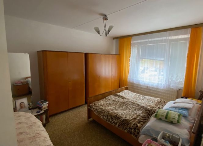 3 izbový byt - Veľký Krtíš - Fotografia 1 