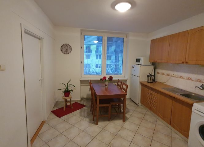 2 izbový byt - Bratislava-Staré Mesto - Fotografia 1 
