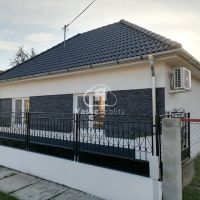 Rodinný dom, Búč, 225 m², Kompletná rekonštrukcia
