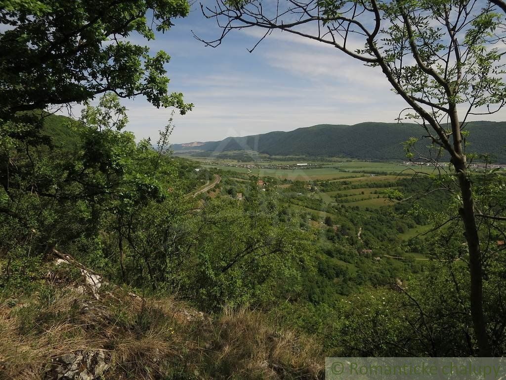 Dva pozemky s pekným výhľadom pri Jablonove nad Turňou