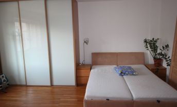 1-izbový byt na Šancovej ulici