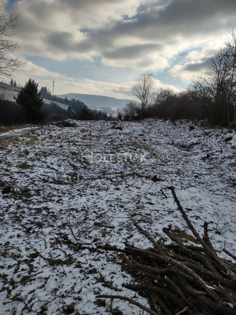 Predám menší pozemok na chatu Raková, okr. Čadca, krásne výhľady