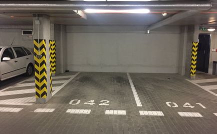 PRENÁJOM parkovacie miesto v garáži NOVOSTAVBA Bratislava Ružinov Jegého Alej EXPIS REAL