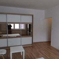 1 izbový byt, Bratislava-Nové Mesto, 36 m², Pôvodný stav