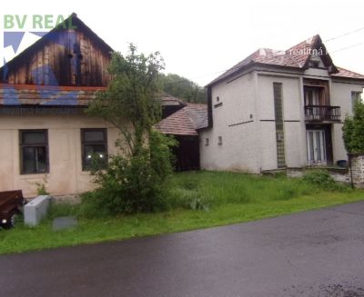 Predaj 4 izbový rodinný dom Bzenica okres Žiar nad Hronom KJ1016