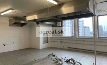 Priestor pre kuchyňu so zázemím Vienna Gate 132,58 m2 - 2.posch