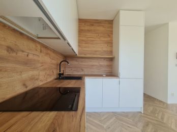 3 - izbové BYTY V ŠTANDARDE BEZ ĎALŠÍCH INVESTÍCIÍ - pohodové bývanie v Topoľnici