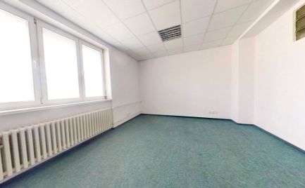Exkluzívne na prenájom kancelária - Banská Bystrica 20,75 m2