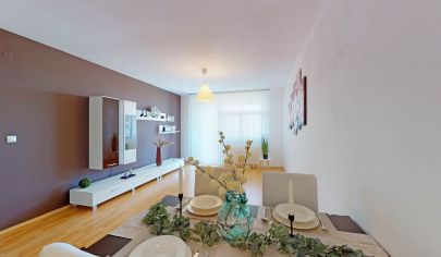 REZERVOVANÉ Na predaj krásny 2-izbový byt s garážovým státím v Záhorskej Bystrici