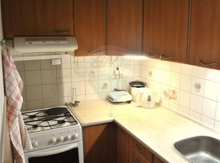 PREDANÉ - SLOVINSKÁ, 2-i byt, 46 m2 - čiastočná  rekonštrukcia, PRÍJEMNÁ TICHÁ LOKALITA