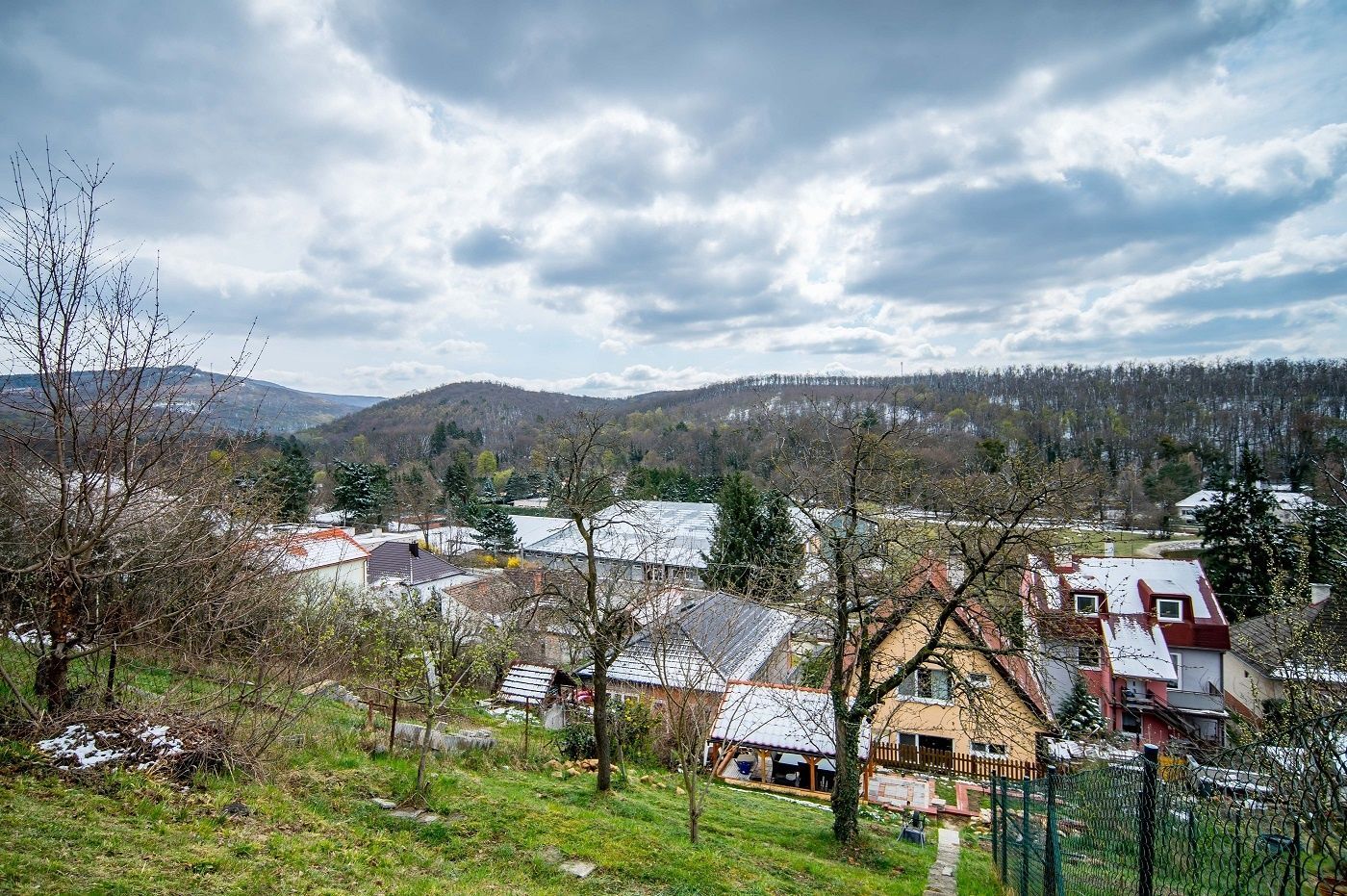 Priestranný RD na veľkom pozemku v Stupave