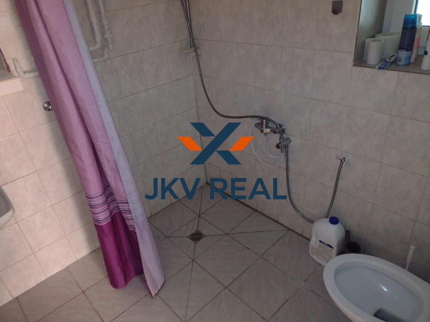 JKV REAL | PREDAJ  | RODINNÝ DOM | BANKA